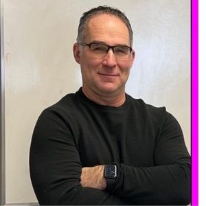 Meet your Posher, Daniel